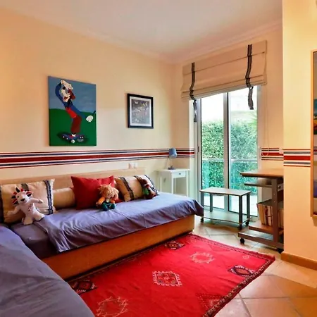 Vila Vale Do Garrao Sleeps 8 With Pool Air Con And Wifi Quinta do Lago